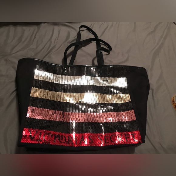 Victoria's Secret Handbags - Victoria's Secret Tote Bag NWOT